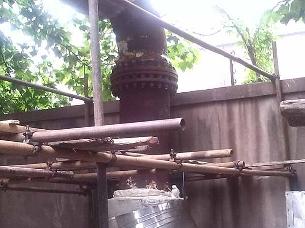 國(guó)電青山電廠蒸汽管道使用中發(fā)生嚴(yán)重泄露事故